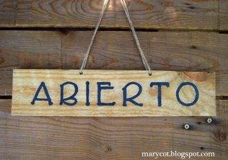 Letrero rústico. Abierto. Indoor Christmas Decorations, Pop Up Shop, Toledo, Digital Marketing, Novelty Sign, Boutique, For Sale, Home Decor, Home Décor