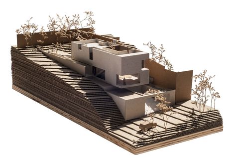 Gallery of Bazzotti House / Saboia+Ruiz Arquitetos - 41 Slope House Design, Sloping Lot House Plan, Conceptual Model Architecture, Building Design Plan, Slope House, Two Story House Design, Concept Models Architecture, Facade Architecture Design, Architectural Model