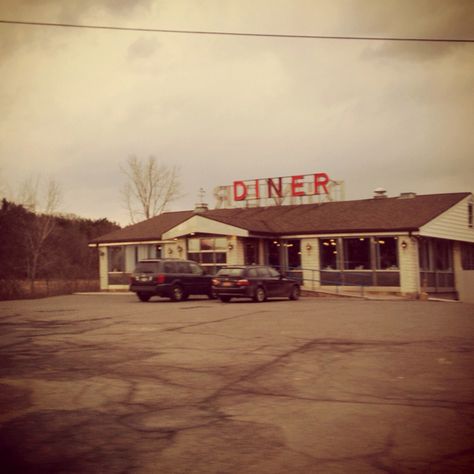 nothing like stopping at a random diner. #roadtrips #goodgrub Creepy Diner Aesthetic, Old Diner Aesthetic, Vintage Diner Aesthetic, Diner Aesthetic, Gothic Photography, Vintage Diner, Horror Themes, Road Trippin, Space Pictures