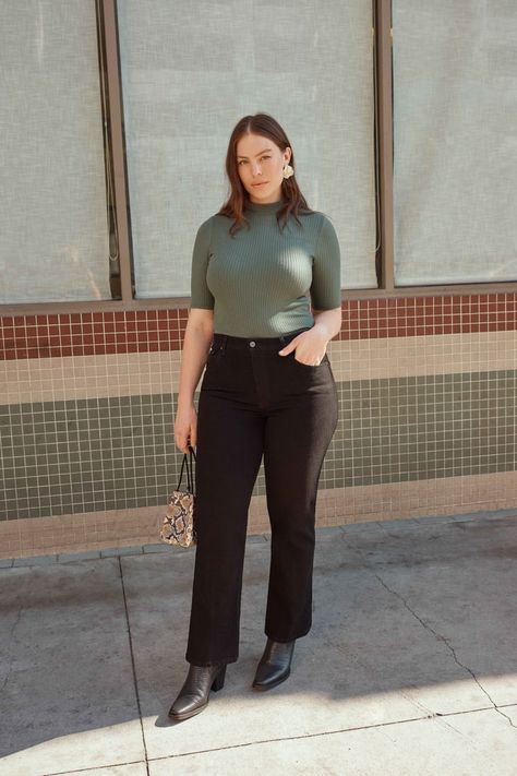 Bootcut Jeans Outfit Plus Size, Plus Size Bootcut Jeans Outfits, Jeans For Pear, Pear Shaped Outfits, Tranquility Base, Mid Size Outfits, Outfits With Jeans, Pear Shapes, The Best Jeans