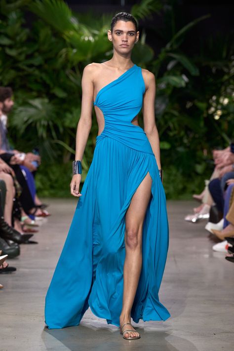 Nyfw Runway, Bouchra Jarrar, Moda Paris, Couture Mode, Spring Summer 2023, Michael Kors Collection, Spring 2023, Fashion Show Collection, Looks Style