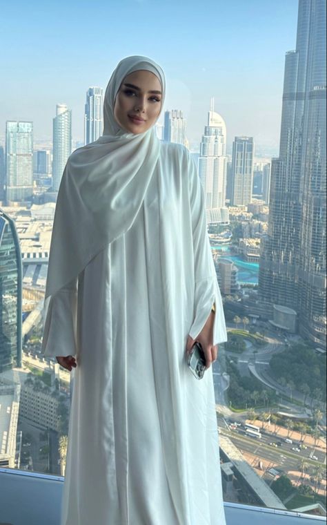 Umroh Outfit, Muslim Outfit, Abaya Outfit, Abaya Design, Estilo Hijab, Muslim Style, Modest Fashion Hijab, Muslim Outfits Casual, Muslim Fashion Hijab Outfits