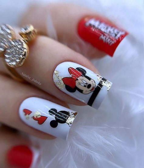 Mickey Mouse Nails, Minnie Mouse Nails, Fancy Nail Art, Nail Art Disney, Disney Nails, Bling Nails, Fancy Nails, Valentines Nails, French Nails