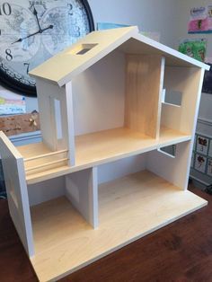 The World's Largest Collection of 16,000 Woodworking Plans!( Check the link BELOW ) 👉 #Haawood #woodworkingprojects #woodworking #woodworkingtips #woodworkingplans #woodworkingideas Building A Dollhouse Diy Ideas, Small Doll House, Dollhouse Bookcase, Wooden Doll House, Diy Barbie House, Doll House Plans, Woodworking Toys, Toy House, Barbie Doll House