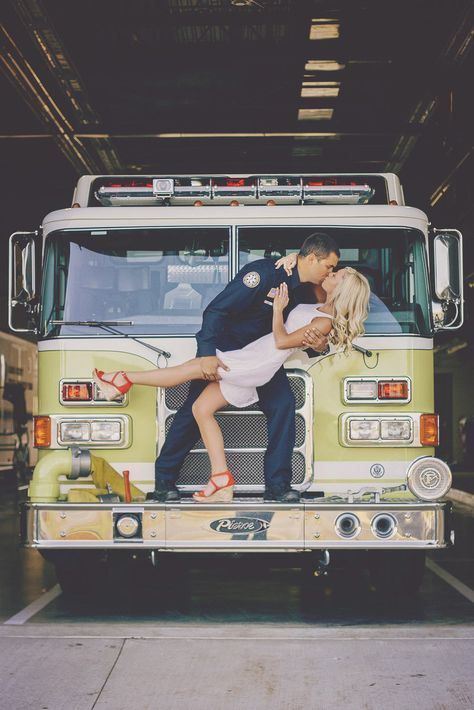 Firefighter Couple Pictures, Firefighter Engagement Pictures, Firefighter Couple, Tattoos Alternative, Fireman Wedding, Firefighter Engagement, Dog City, Firefighter Girlfriend, Beach Winter