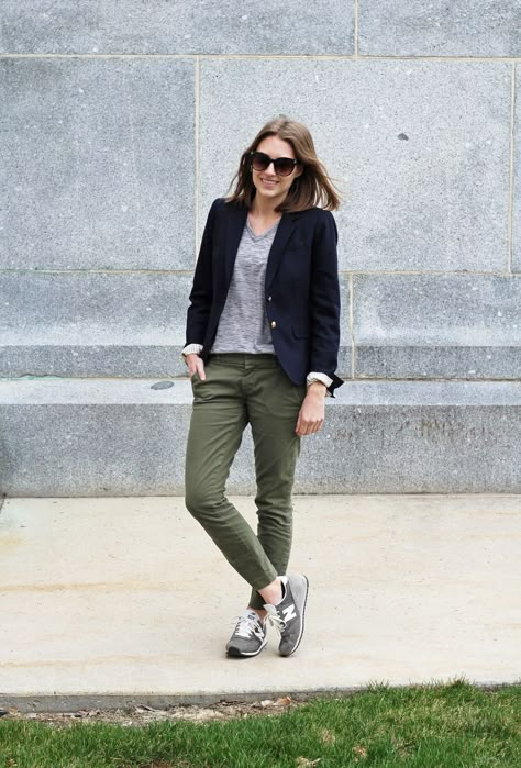 Navy blazer over grey tee, olive green chinos, grey New Balance sneakers — Cotton Cashmere Cat Hair Light Green Sneakers, Neon Prom Dresses, Pijamas Women, New Balance Outfit, Tennis Shoes Outfit, Green Chinos, Perfect Fall Outfit, Womens Chinos, Casual Chique