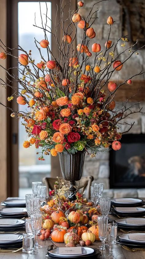 20 Simple Thanksgiving Table Settings for an Elegant Holiday Dinner 22 Thanksgiving Table With Eucalyptus, Simple Thanksgiving Table Settings, Table Arrangement Ideas, Thanksgiving Table Arrangements, Thanksgiving Table Settings Simple, Simple Thanksgiving Table, Autumn Florals, Simple Thanksgiving, Burlap Tablecloth