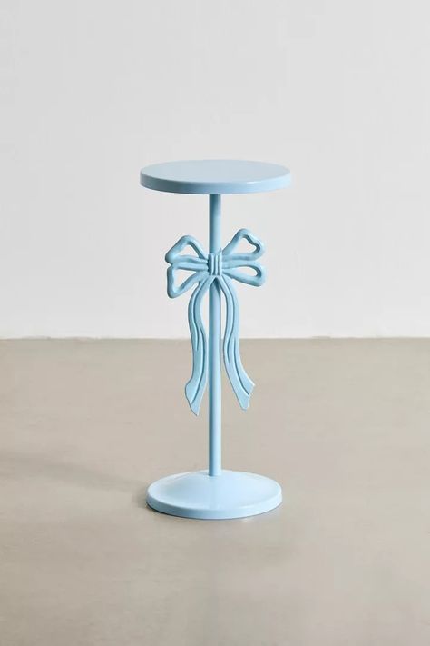 Bow Side Table | Urban Outfitters Funky Side Tables, Nursery Side Table, Cute Table, Metal Accent Table, Apt Ideas, Uo Home, Cool Tables, Bow Decor, House Inspo