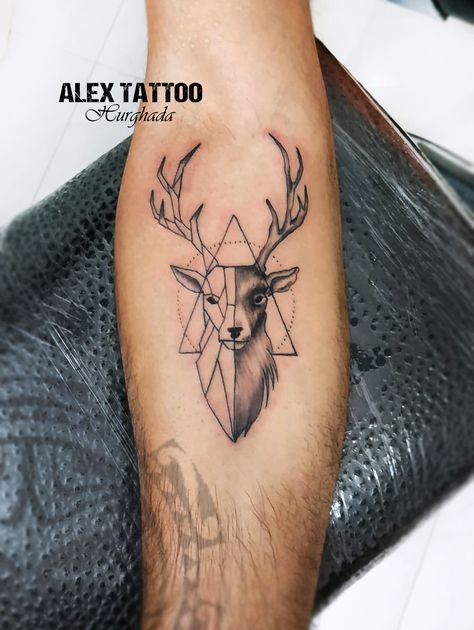 Deer Tattoo. Deer Tattoo Design. Tattoo for men. Tattoo on the hand Idea Dear Tattoos, Deer Tattoo Design, Tattoo Deer, Deer Head Tattoo, Deer Tattoo Designs, Meaningful Tattoos For Men, Geometric Tattoo Pattern, Band Tattoos For Men, Circular Tattoo