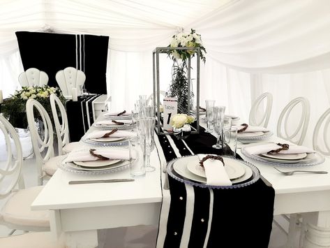 Black And White Lobola Decor, Sesotho Traditional Wedding Decor, Xhosa Traditional Decor, Xhosa Traditional Wedding Cakes, Xhosa Wedding Decor, Xhosa Traditional Wedding Decor, Lobola Decor Ideas, Umembeso Decor, Ndebele Wedding Decor