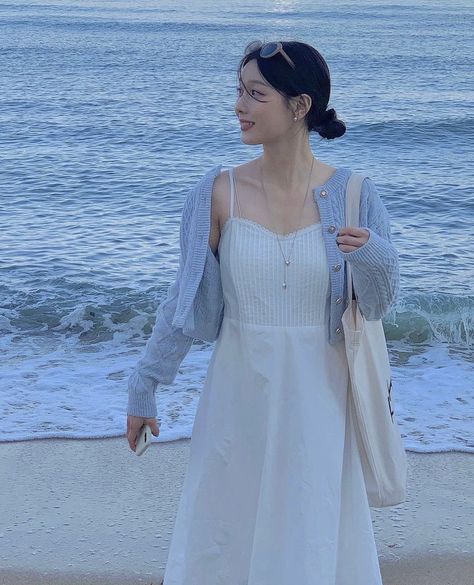 Korean Beach Outfit Dress, Korea Beach Outfit, Sea Outfit Summer Korean, Korean Summer Outfits Dress, Goa Outfits Beach, Venus Pisces, Long Dress Korea, Korean Beach Outfit, Modest Beach Outfit