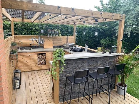 Terrasse Design, Outdoor Bbq Area, Diy Patio Decor, Outdoor Kitchen Plans, Build Outdoor Kitchen, Outdoor Bbq Kitchen, Backyard Kitchen, Outdoor Kitchen Patio, Apartment Patio Decor