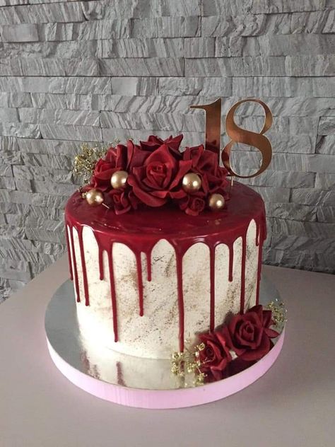 Red Cake Drip, Burgundy And Gold Cake Birthday, Red Velvet 18th Birthday Cake, Edgy Birthday Cake, Cake Designs Red Velvet, Red Velvet Birthday Cake Ideas For Women, Red 18th Birthday Cake, Red Velvet Birthday Cake Decoration, Red Cake Ideas Birthdays