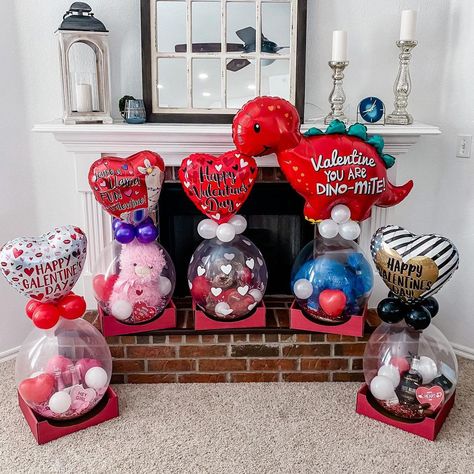 Valentines Day Stuffed Balloons, Valentine Stuffed Balloons, Stuffed Balloons Valentines, Valentines Balloon Gift, Valentine Balloon Bouquets, Stuffed Balloons Ideas, Stuffed Balloon Ideas Gifts, Stuffed Balloon Ideas, Baskets 2022