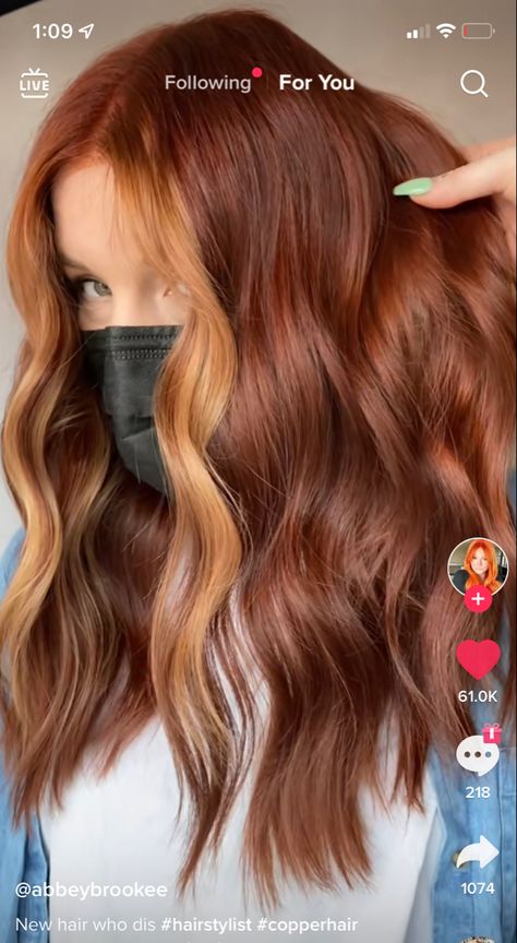 Ginger Hair Shadow Root, Dark Root Orange Hair, Ginger Hair With Brown Shadow Root, Orange Copper Hair Color Dark Roots, Ginger Hair With Dark Roots, Bright Orange Hair Dark Roots, Hair With Dark Roots, Pretty Red Hair, Hair Balayage