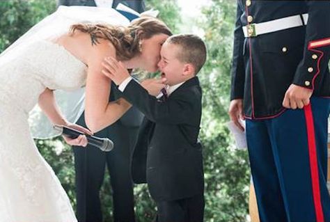 The son of the groom couldn't help but sob over his stepmom's kind message at the wedding – and it is astoundingly adorable. To My Stepson, Wedding Music Playlist, Finally Engaged, Funny Dance Moves, Wedding Dance Video, Married Men, Wedding Music, Married Woman, Wedding Dance