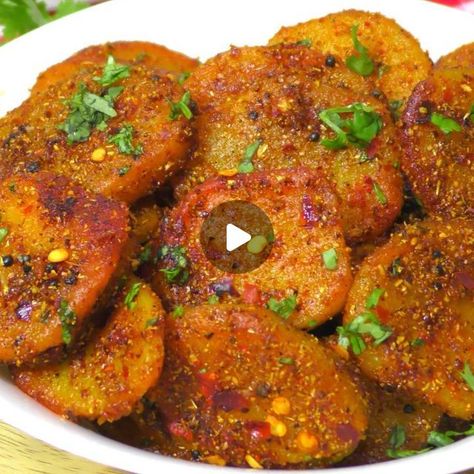 Cook with Parul (ChefParulGupta) on Instagram: "Masala Aloo Katli Fry Ingredients Potatoes - 5  Cooking oil - 3 tbsp Mustard seeds - 1 tsp Asafoetida - 1/4 tsp Coriander seeds - 2 tbsp Cumin seeds - 1 tsp Saunf - 1 tsp Pepper corns - 1/2 tsp Red chillies - 2 Kasuri methi - 1/2 tsp Turmeric powder - 1/4 tsp Ginger garlic paste - 1 tsp Salt as per taste Red chilli powder - 1/2 tsp Dry mango powder - 1/2 tsp #cookwithparul #aloomasala #aloofry #indianfood #instant #potatofry #alookatlifry #AlooKatli #dryaloomasala #spicyaloo #spicypotato #cooking#alookisabji#aloo#potatocurry#yummy #quickandeasyrecipe #aloorecipe#frenchfries  For Business Enquiry- parul@cookwithparul.com #cookwithparul  https://cookwithparul.com/ #CookWithParulCookWithPride" Aloo Fry Recipes, Alu Fry, Aloo Fry, Masala Aloo, Mango Powder, Kasuri Methi, Veg Recipe, Aloo Recipes, Ginger Garlic Paste