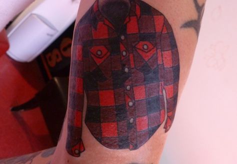 flannel shirt tartan tattoo Tartan Tattoo, Tattoos Pinterest, Clock Tattoo Design, Clock Tattoo, Dream Tattoos, Skin Art, Plaid Flannel, Flannel Shirt, Tatting