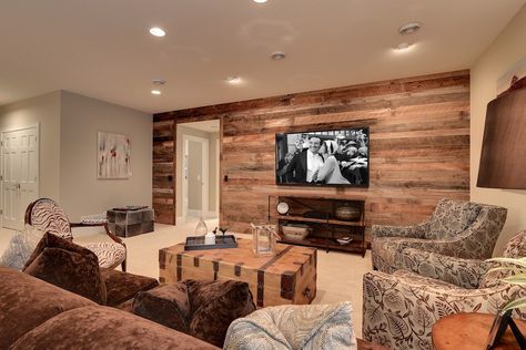 Trends for Creating a Better Basement Rustic Basement, Wood Plank Walls, Basement Family Room, Plank Walls, Family Room Decorating, Basement Decor, Basement Design, Family Room Design, Trendy Home