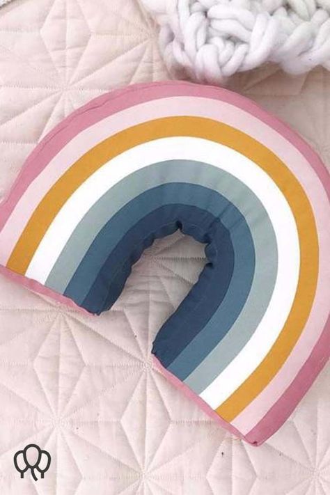 Rainbow Cushion, Rainbow Pillow, Diy Furniture Bedroom, Bedroom Décor, Kids Bedroom Decor, Kids Bedroom Furniture, Cheap Furniture, Baby Design, Kids' Room