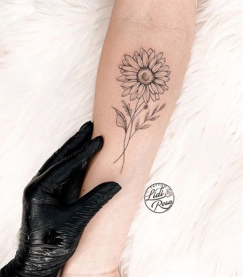 Sunflower Tattoo Back Of Arm, Sunflower Spine Tattoos For Women, Sunflower Head Tattoo, Sunflower Arm Tattoos For Women, Sunflower Tattoo On Arm, Sunflower And Sun Tattoo, Sunflower Fine Line Tattoo, Sunflower Tattoo Arm, Delicate Sunflower Tattoo