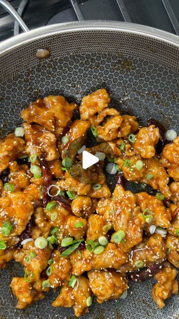 Asian Dishes Chicken, Chinese Chicken Sauce Recipes, Easy Chinese Recipes Chicken, Stephvnietea Recipes, Chicken Crispy Recipe, Stephanie Tea, Boneless Chicken Recipes, Chicken Batter, Sauce For Salmon