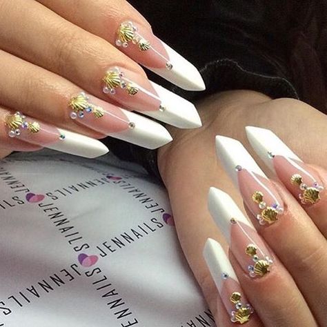 Next level #edgenails by @jennails.dk with seashell detailing. #nailsmagazine #frenchtips Different Nail Shapes, Edge Nails, Designs Nail, Nails French, Summer Nails Colors, Beautiful Nail Designs, Art Trends, Cool Nail Designs, Kat Von D