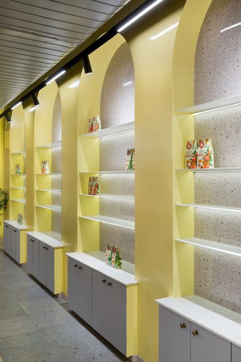 G Pulla Reddy Sweets | Beyond Spaces Design Studio | Hyderabad – Interiorlover Projects Small Boutique Interior, Jewelry Store Interior, Store Shelves Design, Retail Store Interior Design, Interior Ceiling Design, Jewelry Store Design, Store Design Boutique, Pharmacy Design, Showroom Interior Design