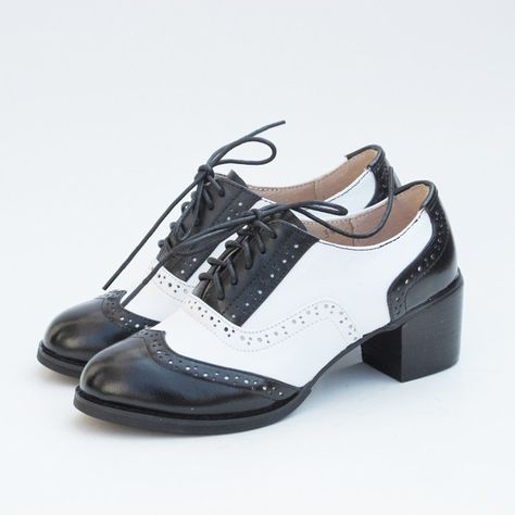 Leather Handmade Black White Vintage-inspired Wedding Gifts Oxfords... ($160) ❤ liked on Polyvore featuring shoes, oxfords, leather oxfords, black and white loafers, leather oxford shoes, black and white oxford shoes and wingtip shoes Oxford Shoes Black And White, Black And White Oxford Shoes Outfit, White Oxford Shoes, Oxford Shoes Heels, Oxford Shoes Outfit, White Loafers, Black Leather Oxfords, Black White Vintage, Wingtip Shoes