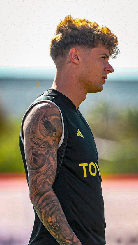 Tattoos Arm, Realistic Tattoo Sleeve, Men Tattoos Arm Sleeve, Men Tattoos, Realistic Tattoo, Arm Tattoos, As Roma, Arm Tattoos For Guys, Tattoo Sleeve