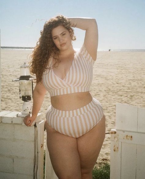 Bree Kish, Butterfly Swimming, Plus Size One Piece, Body Reference, Plus Size Swimsuits, Plus Size Swimwear, Free Clothes, Quality Clothing, Plus Size Fashion