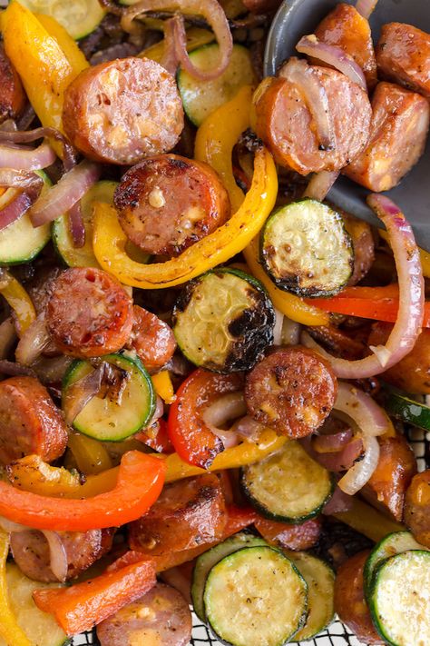 Grilled Cheddar Sausage and Pepper Skillet | greens & chocolate Sausage Dinner Ideas, Summer Sausage Recipes, Pepper Skillet, Sausage Dinner, Sausage Peppers, Seasoned Veggies, Griddle Recipes, Griddle Cooking, Grilled Sausage