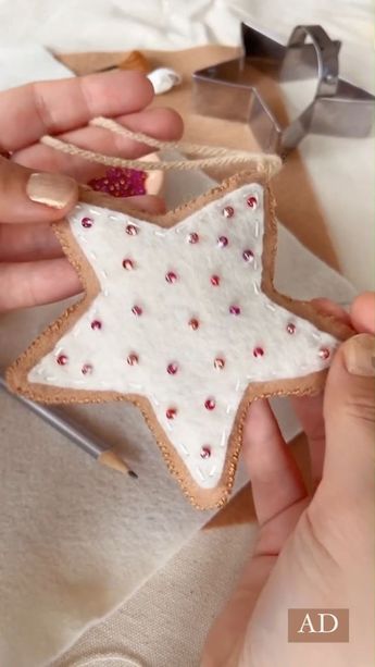 One of my favourite easy and fun felt ornaments for this little sugar cookie star ✨🍪 Felt Star, Fun Christmas Crafts, Star Christmas, Felt Christmas Ornaments, Fun Christmas, Felt Christmas, Felt Ornaments, Felt Crafts, Christmas Fun