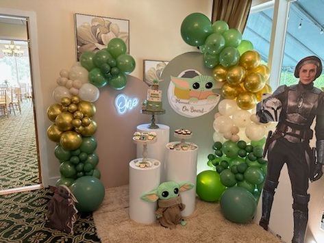 Mandalorian BABY YODA The Child Is One Baby Yoda Birthday, Yoda Decorations, Yoda Birthday, Baby Jedi, Yoda Party, 1 Year Birthday, Birthday Star, Baby Themes, Decoration Birthday