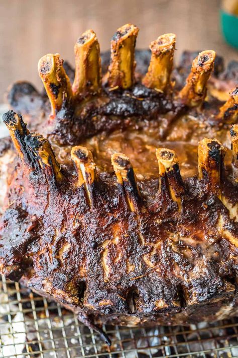 Recipes For Pork Loin, Pork Crown Roast Recipe, Whiskey Glaze Recipe, Crown Pork Roast Recipes, Crown Roast Recipe, Pork Crown Roast, Recipes For Pork, Crown Roast Of Pork, Whiskey Glaze