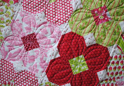 Petal Quilt Pattern, Flower Quilting Patterns, Flower Quilt Patterns Free, Flower Quilt Blocks Free Pattern, Ball Flowers, Snowball Quilts, Flower Quilt Patterns, Snow Ball, Nancy Zieman