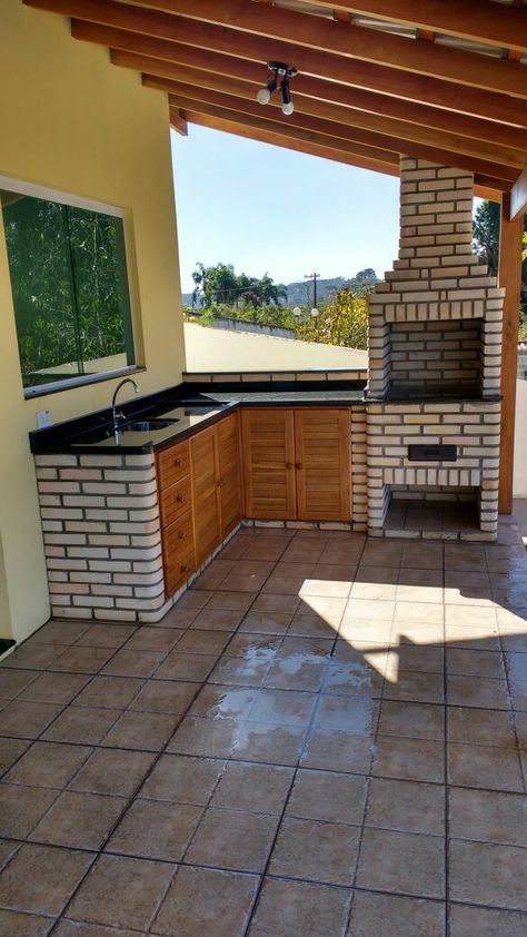 Outdoor Bbq Ideas, Bbq Kitchen Outdoor, Grills Design, Bbq Aesthetic, Outdoor Kitchen Cabinets, Outdoor Kitchen Decor, Bbq Ideas, Outdoor Kitchen Plans, Outdoor Bbq Kitchen