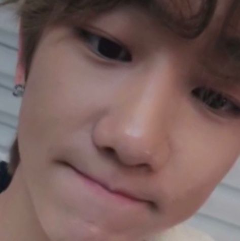 Games On Your Phone, Xu Minghao, Seventeen, Close Up