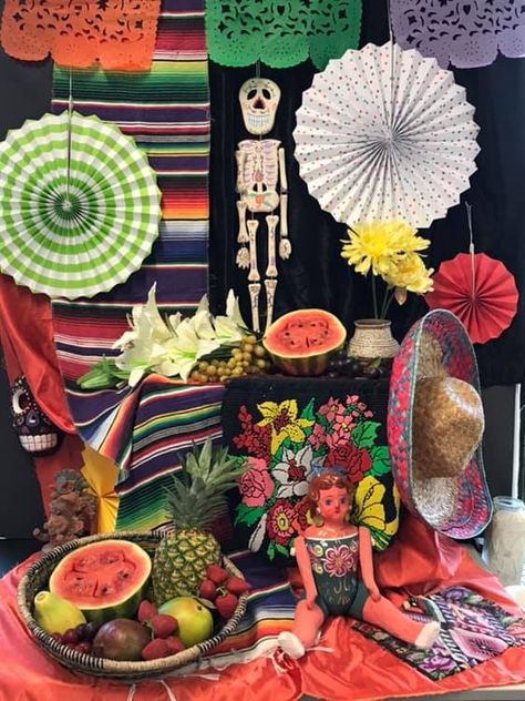 Mexican Still Life Photography, Mexican Still Life, Ap Art, Mexican Folk Art, Illustration Character Design, Art References, Bits And Bobs, Life Photography, Still Life Photography