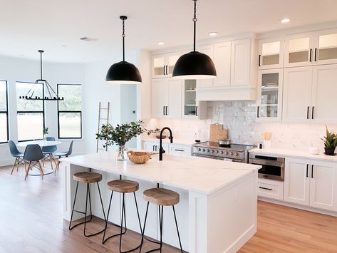 Small Modern Farmhouse Decor, White Open Concept Kitchen, White Kitchen Organic Modern, White Farmhouse Modern Kitchen, Modern Country Kitchen Decor, White Organic Modern Kitchen, White Kitchen With White Island, White Kitchen Black Fixtures, L Shaped White Kitchen