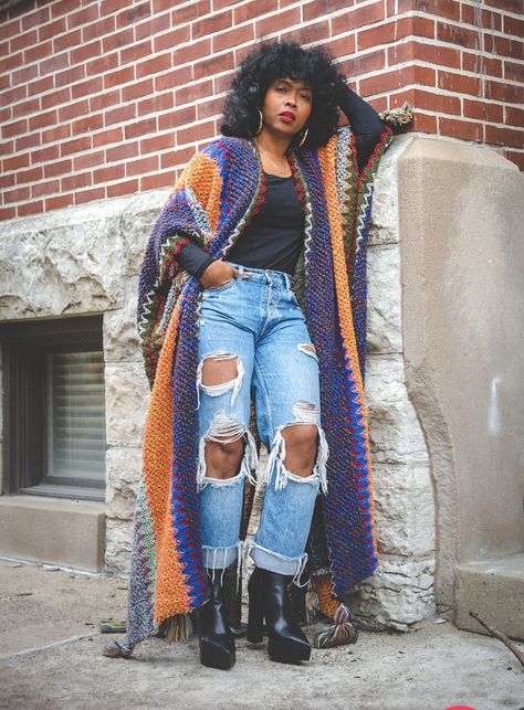 Stylish Fall Outfits Casual, Cardigan And Jeans Outfit, Fall Outfits For Black Women, Blue Denim Outfit, Urban Street Style Women, Cardigans Outfits, Spring Denim Outfits, Chic Denim Outfits, Blue Denim Outfits