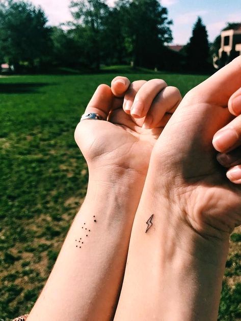 Braille Tattoo, Blitz Tattoo, Wrist Tattoos Girls, Lightning Bolt Tattoo, Bolt Tattoo, Tattoos For Girls, Palm Tattoos, Meaningful Tattoos For Women, Small Meaningful Tattoos