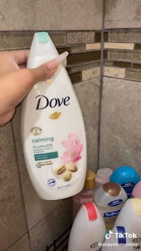 hi everyone! in today's video i will be sharing my current "beat the heat" shower/body care routine when i'm trynna go all out in the summer and be extra lmao,, everything from hair care to shower care to shaving and body care will be shown. i hope you enjoy :) SHOW YOUR LOVE AND SUBSCRIBE MY CHANNEL CUTIES. The Best Shower Routine, Shower Tiktok Videos, In Shower Routine, Tiktok Shower Routine Videos, Bathing Routine Skin Care, My Shower Routine, Shower Products Routine, Shower Essentials Products, Body Shower Routine