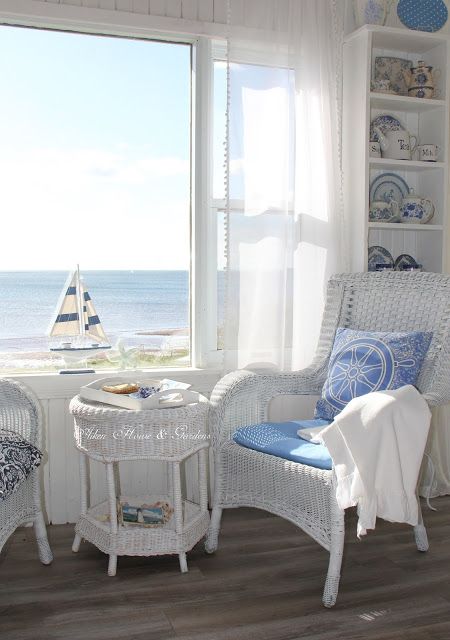 Blue And White Cottage, Cottages By The Sea, Little Cottages, House Gardens, Blue Cottage, Cottage By The Sea, House By The Sea, Seaside Cottage, Beach Cottage Decor