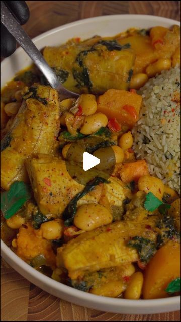 Riaz on Instagram: "Plantain and Pumpkin curry with Butter Beans and Spinach. This is a cheap, quick and easy curry using leftovers and a tin I had in the drawer. What would you put in yours? Let me know, always great for to hear ideas 🙏🏾

Served alongside Bhaji rice. Rice with sautéed onions and spices and mixed with wilted spinach. Both are freestyles of recipes featured in my book ‘East Winds’ link in bio. #vegancurry #asmrfood #caribbeanfood" Hear Ideas, Sautéed Onions, Beans Curry, Pumpkin Curry, Wilted Spinach, Easy Curry, Vegan Curry, Butter Beans, Vegetarian Cooking