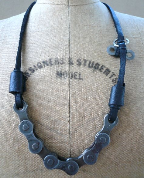 Click here to see other interesting designs!  Taking that old bike chain and up-cycling it into a wearable necklace. - $45.00 dustiedawn.com Bike Chain Necklace, Bicycle Crafts, Bike Chain Bracelet, Leather Accessories Handmade, Bike Chain, Old Bikes, Bike Art, Inner Tubes, Nashville Tn