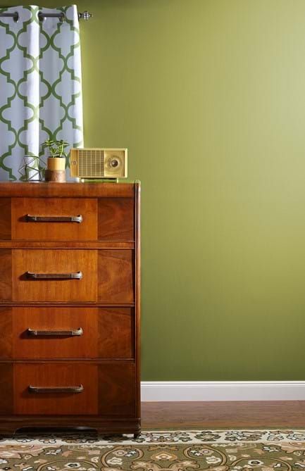 Rugged Olive, Pressed Olives and Manzanilla Olive from Valspar Green And White Bedroom, Painted Interior Doors, Valspar Paint, Apartment Aesthetic, Paint Colour, Paint Colours, Living Room Colors, Green Paint, Coordinating Colors