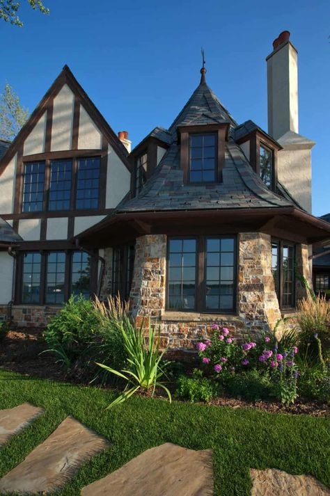 Charming tudor style lake house with timeless details on Lake Minnetonka European Cottage Exterior, Villa Style Home, Tudor House Plans, European Cottage, Villa Style, Tudor Style Homes, Storybook Cottage, Cottage Exterior, Seaside Cottage