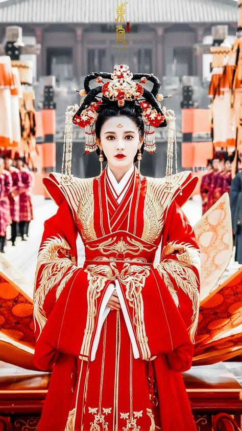 Ancient China Clothing, Moda China, Chinese Empress, Ancient Dress, China Clothes, Alternate History, China Dress, Asian Outfits, Chinese Clothing