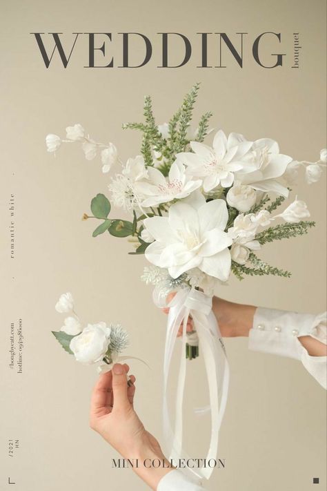 Simple Hand Bouquet Wedding, Bride Flower Bouquet Simple, Wedding Bouquets Bride Simple, Simple Wedding Bouquets, Diy Bouquet Wrap, Flower Bouquet Diy, Bridal Bouquet Flowers, Hand Bouquet, Bride Flowers